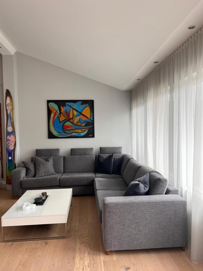 Beautiful 3 Bedroom Modern House With Patio
